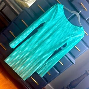 long sleeve teal dress